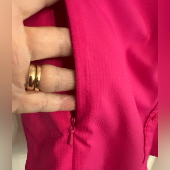 Columbia Large Fuchsia Omni-Shade Sun Protection Short Sleeve Button Down Shirt - Picture 6 of 14